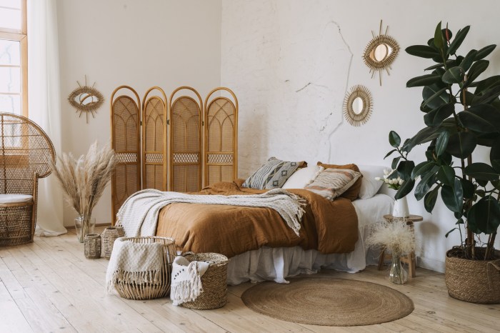 Boho chic wall decor