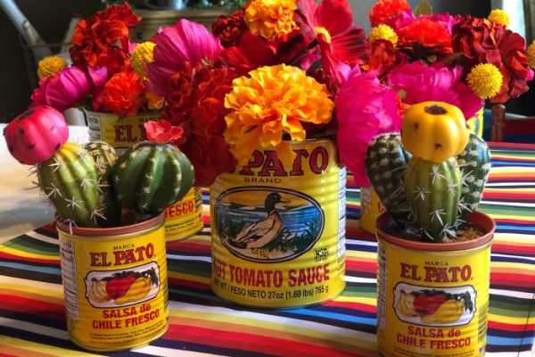 Cinco de mayo table decor