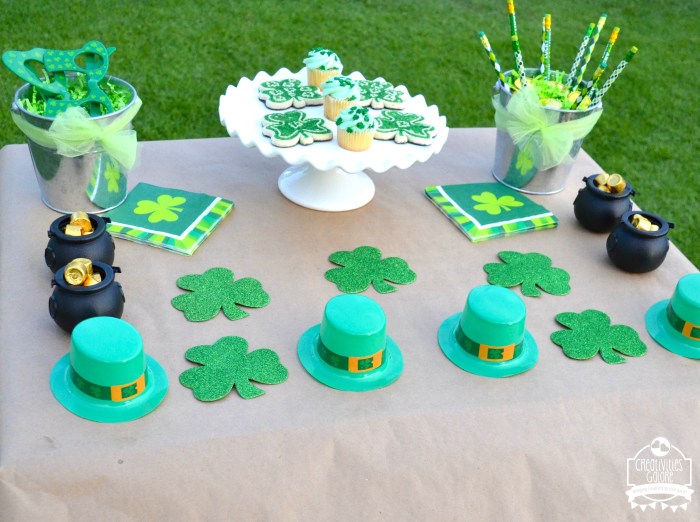 St patricks day table decor